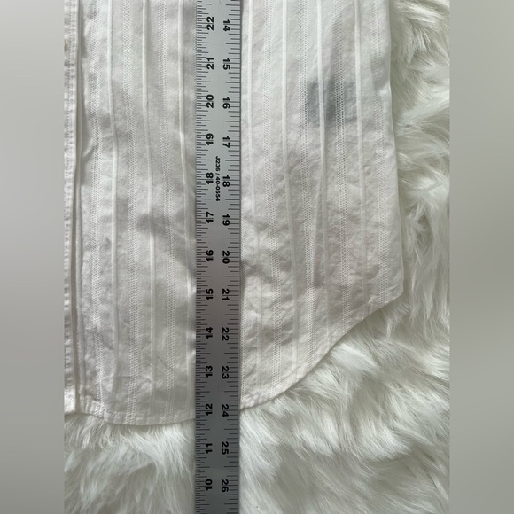 Lauren Ralph Lauren petite button down blouse size medium 100% cotton - Picture 5 of 6